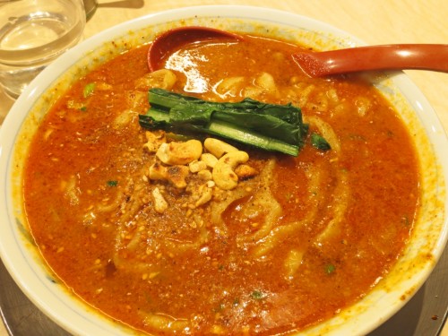 Plato de ramen tatanmen muy picante