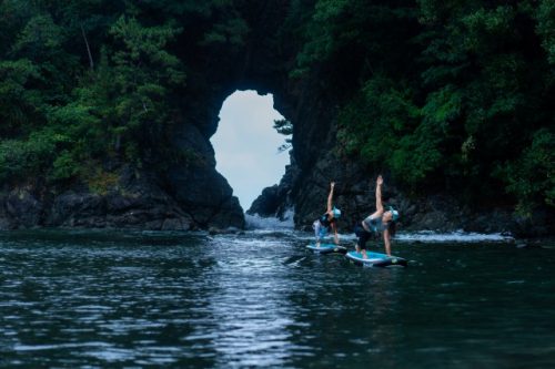 No puedo pensar en un mejor lugar para hacer yoga que en la cueva Meikyodo.