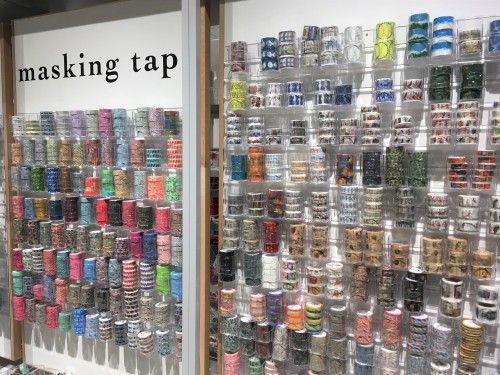 Papeterie au Japon, stationery, Tokyo, papier washi, loft