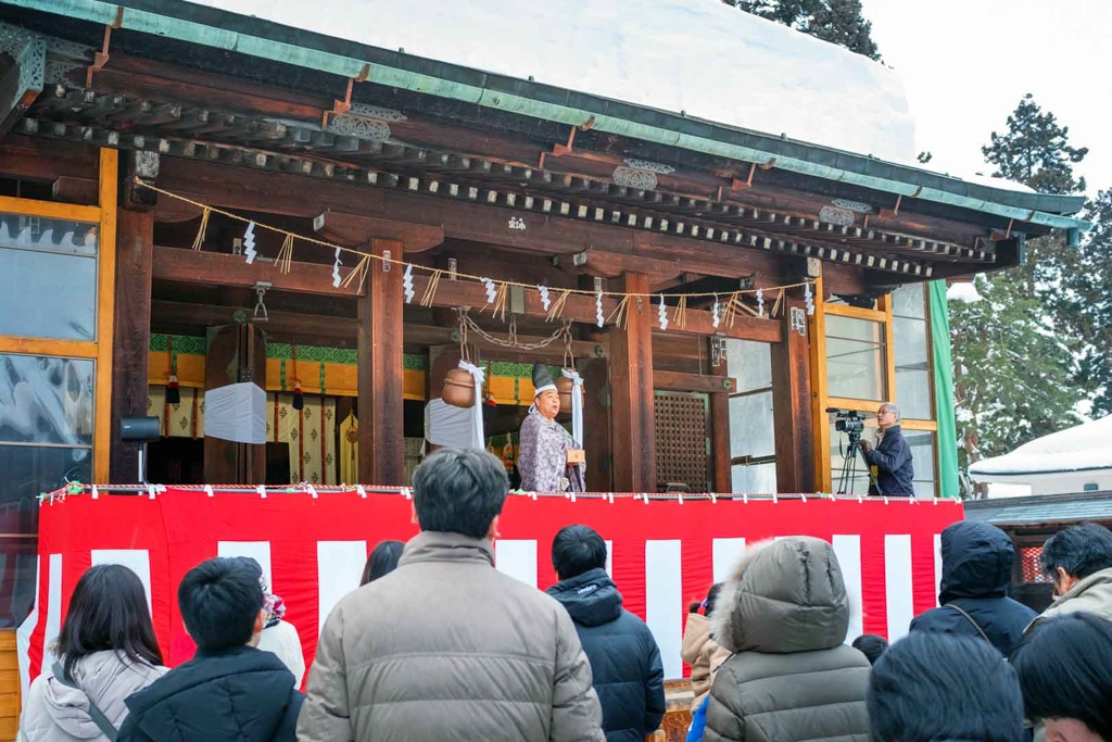 A winter celebration in a Japanese temple