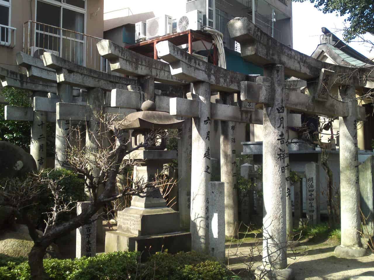 Kushida Shrine in Fukuoka is a perfect example of Shinto-Japanese religious buildings