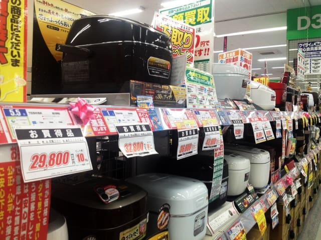 Japanese rice cooker