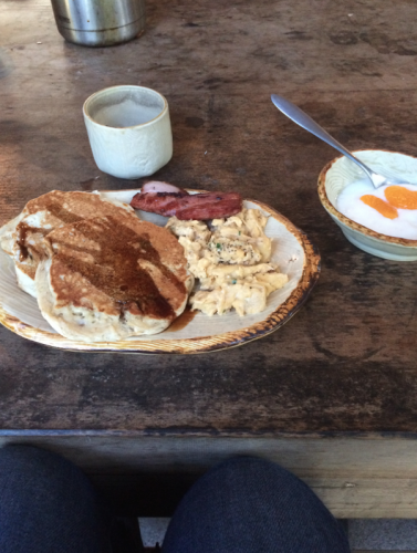 Space hostel breakfast
