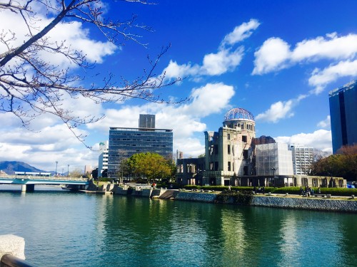 A snapshot set through history, nearby Hiroshima Castle
