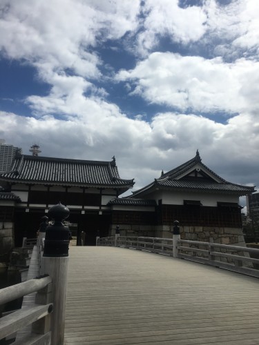 Gateway into history, Hiroshima Castle