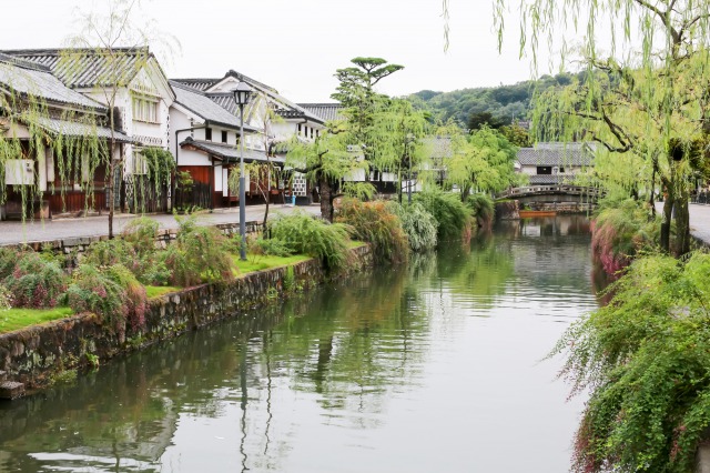 Kurashiki - How About a Walk by the Romantic Canal? - VOYAPON