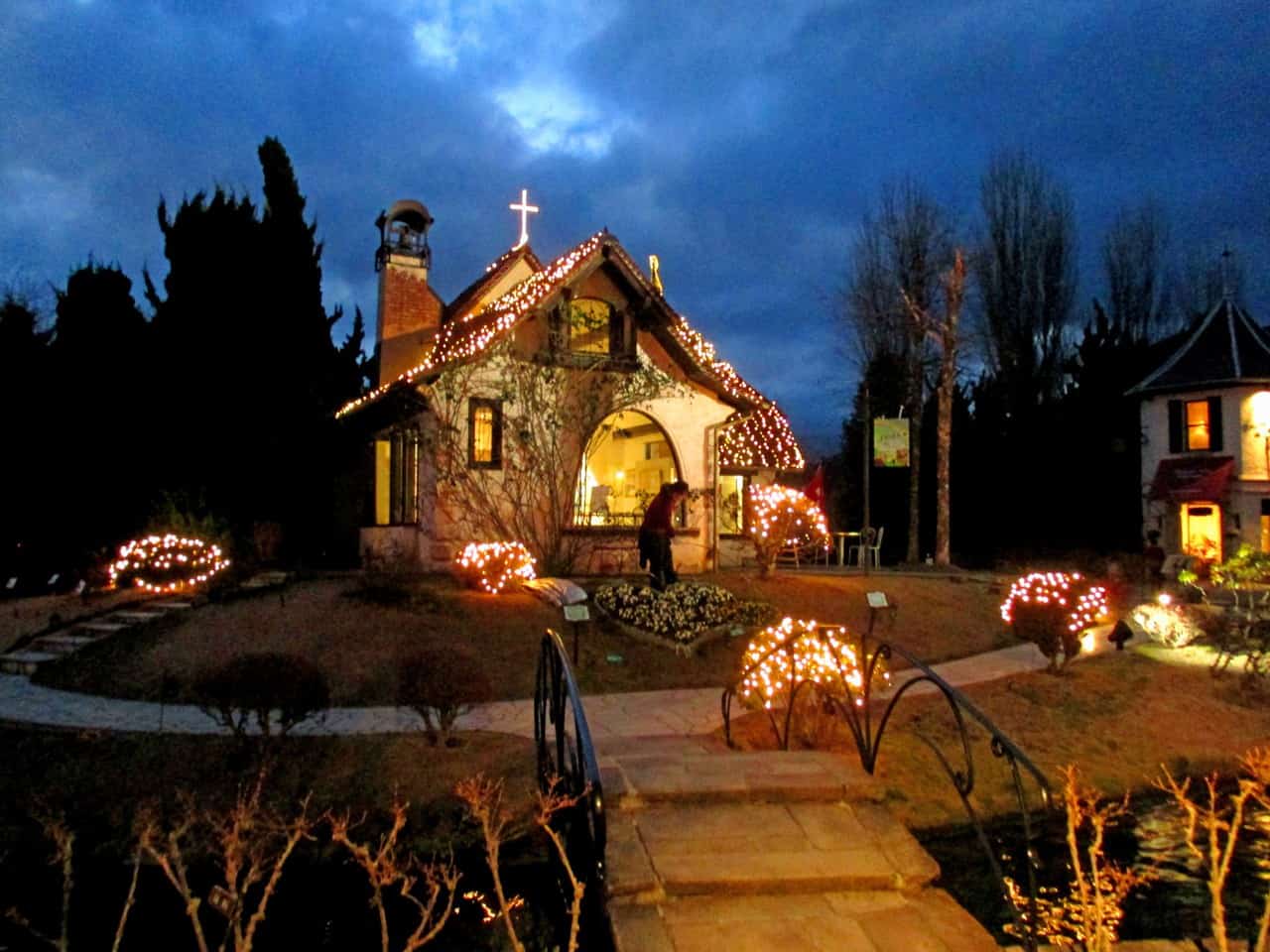 kawaguchiko music forest winter illumination