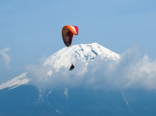 paraglide in japan give you unforgettable memory!