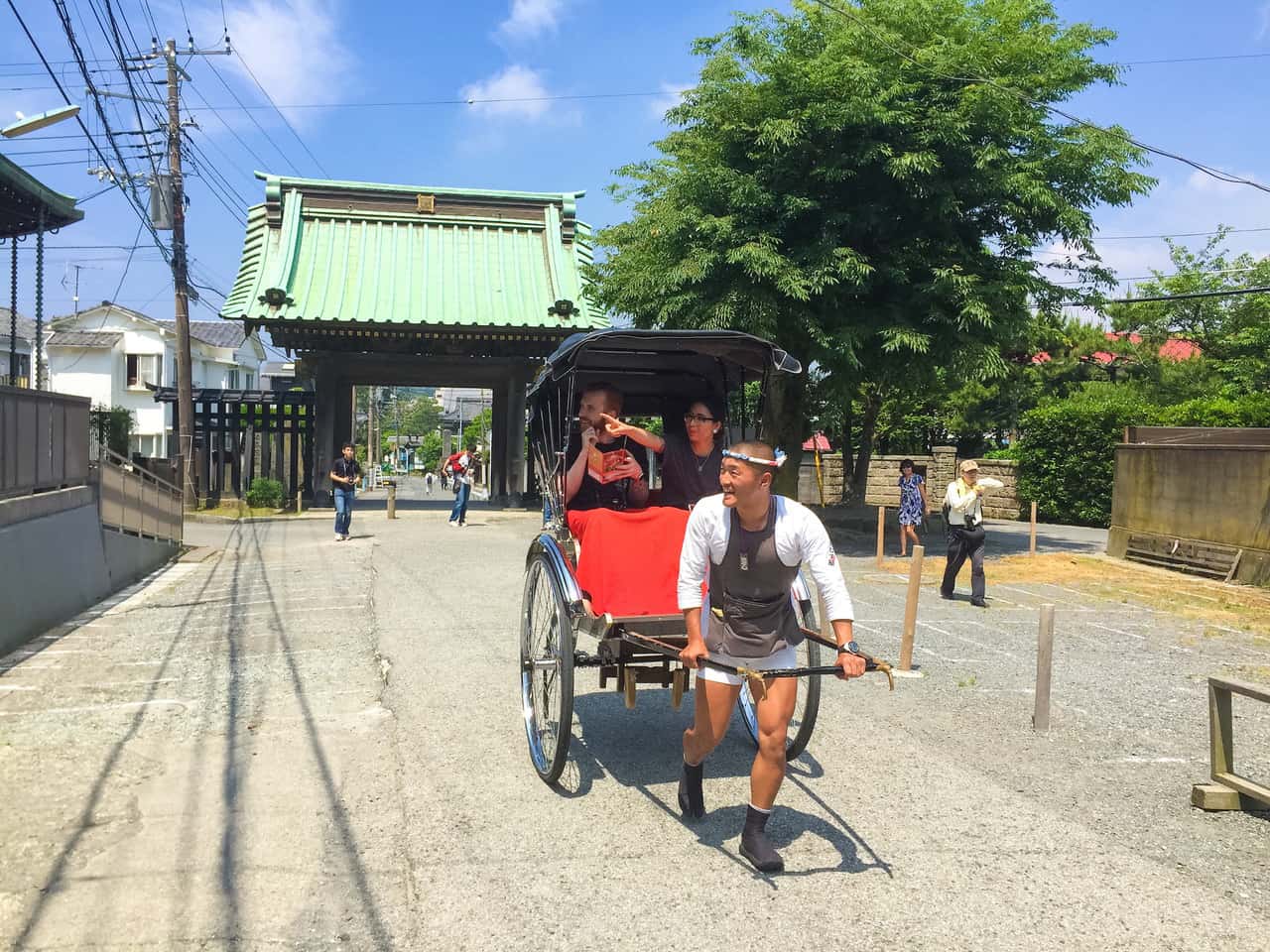 Exploring Kamakura with a rickshaw tour