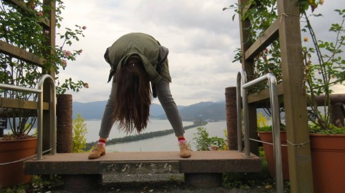 Don't be shy! Matanozoki is embraced by all who visit Amanohashidate.
