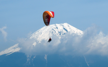 paraglide japan