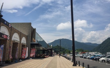 Visit an amazing truck stop in Japan