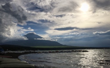 Camping with Mt Fuji view: Odakyu Forest Cottage at Lake Yamanaka