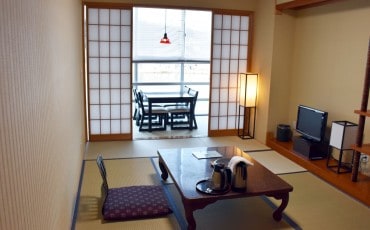 Staying in Ryokan at Yobuko, Saga prefecture