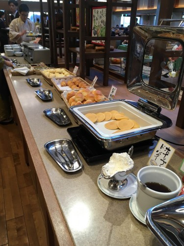 Breakfast was a buffet style meal, or bikingu as it is called in Japanese. 
