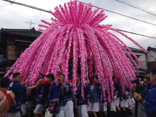 The traditional festival in Mino city: Hanamikoshi festival