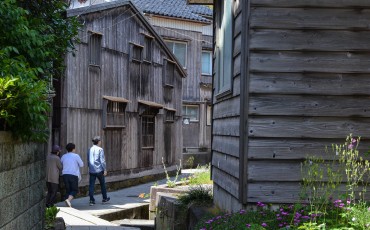 Shukunegi has been declared as a National Important Preservation Area for Traditional Buildings and Architecture on Sado island, Niigata, Japan.