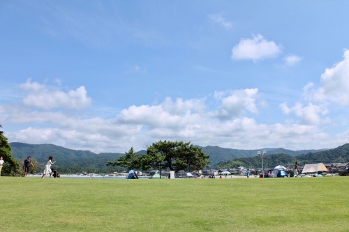 Shirayama Beach/Park: Camping and BBQ Areas