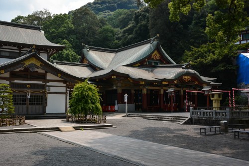 The main shrine (honden) of Yutoku inari shrine, Saga, Kyushu.