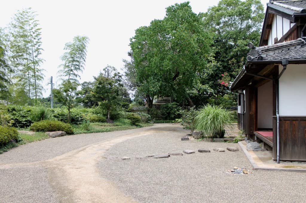 Side Entrance to Nomi-tei.Kitsuki is a castle town in the Oita Prefecture, Kyushu. 