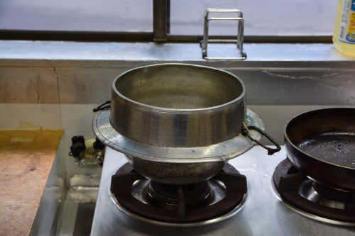 Traditional Rice Cooker we found at the farmer's inn, in Saiki city, Oita prefecture, Kyushu.