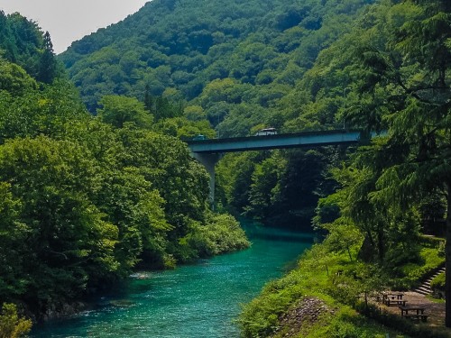 Canoeing in Shima river full of natures and have outdoor activities in Gunma prefecture.