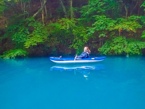 Canoeing in Shima river full of natures and have outdoor activities in Gunma prefecture.