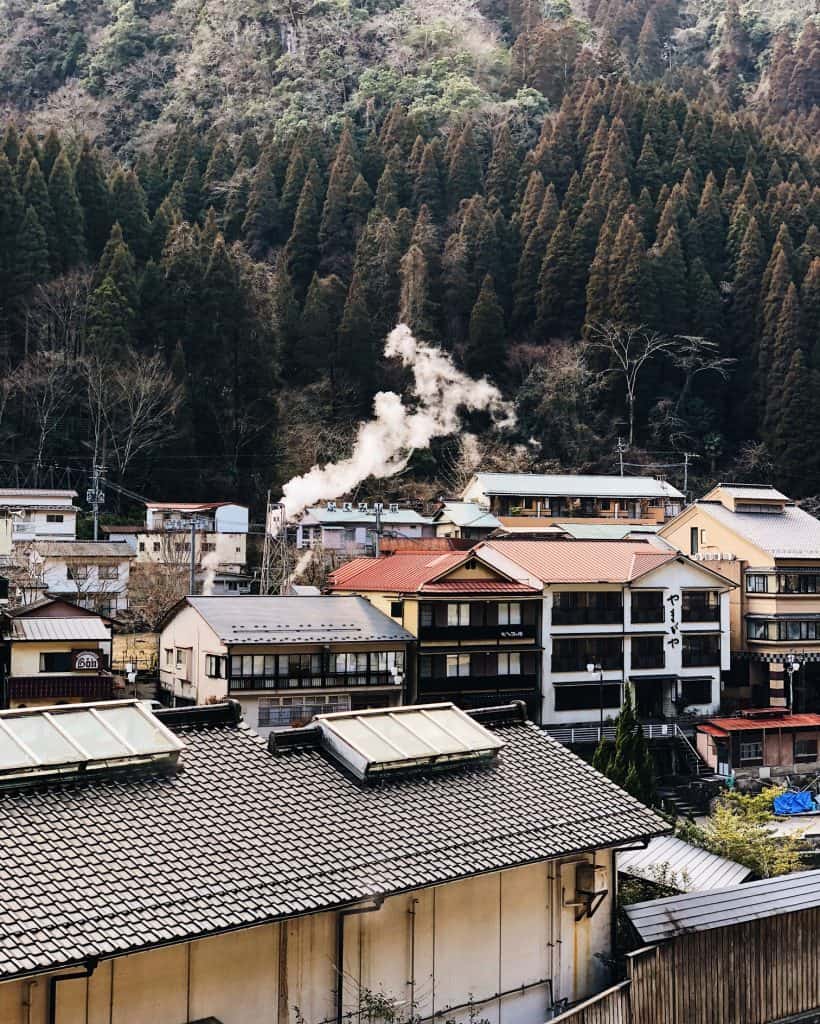 Tsuetate onsen and its village dwellings with sulfur vapor