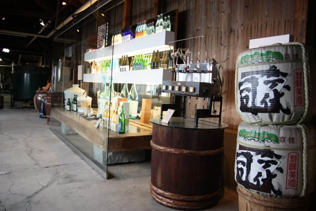 Niigata City Sake Local Specialties Alcohol Brewery Traditional Crafts Museum Souvenir Imayo Tsukasa Brewery 