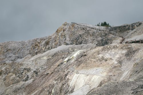 Hiking around hot springs at Yuzawa, Tohoku region