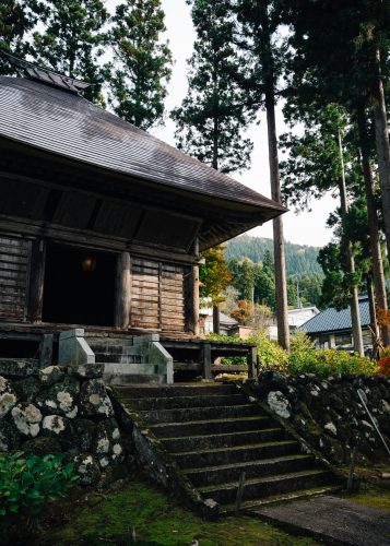 Exploring the Sacred Places of Iiyama and Kosuge, Nagano