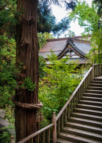 Nakano Fudoson - An 800-year-old Temple Hidden In Fukushima, Tohoku, Japan.