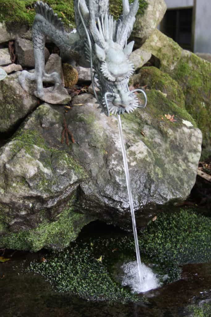 dragon water fountain in Japan