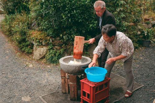 Preparing mochi with Ogi locals in Shiga Prefecture, near Kyoto, Japan