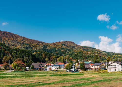 The foothills of Iiyama city are a wonderful place to witness the changing colors of the season.