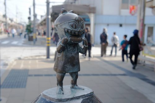 Statue of Neko Musume along the Mizuki Shigeru Road in Sakaiminato, San'in Region, Tottori, Japan