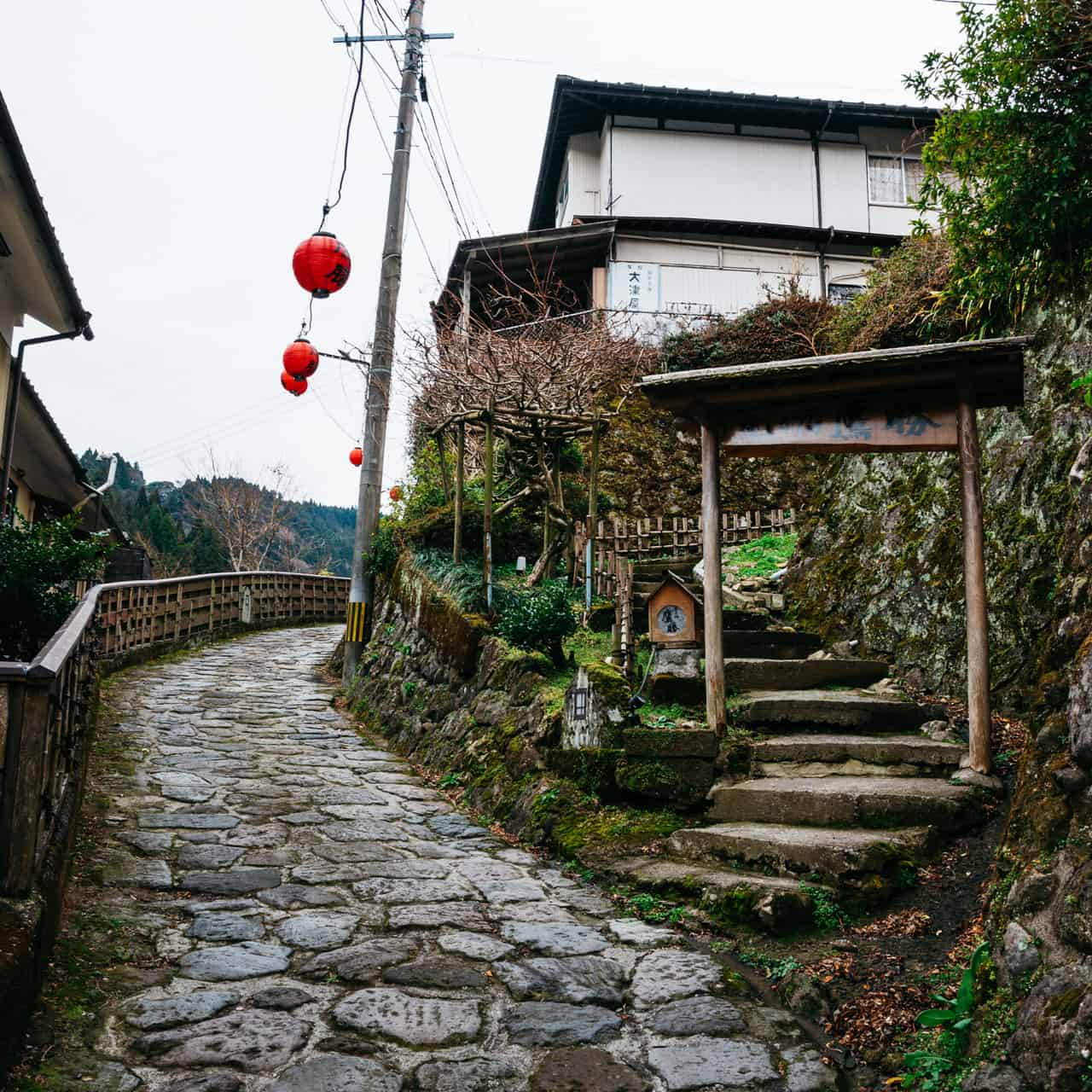 Peaceful Relaxation Charming Yunohira Onsen