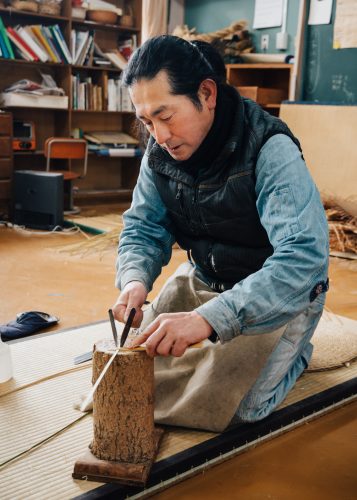 Experiencing Oita bamboo weaving in Yufu city, Kyushu.