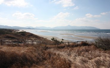 discover both the seaside and countryside in Minamisatsuma by bike, in Kyushu.