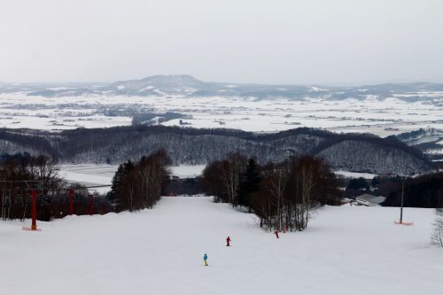 Kamui Ski Links Asahikawa Deep Powder Snow Alpine Skiing Hokkaido