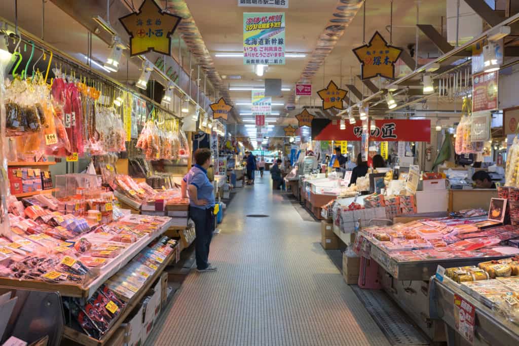 The morning market of Hakodate.