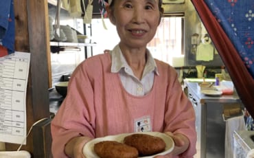 Try Jelly Fries at Kanetsukido in Gyoda, Saitama