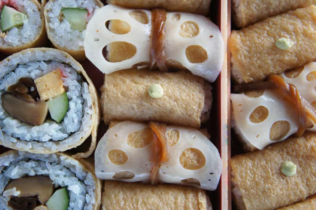 Inari zushi and maki zushi rolled with age