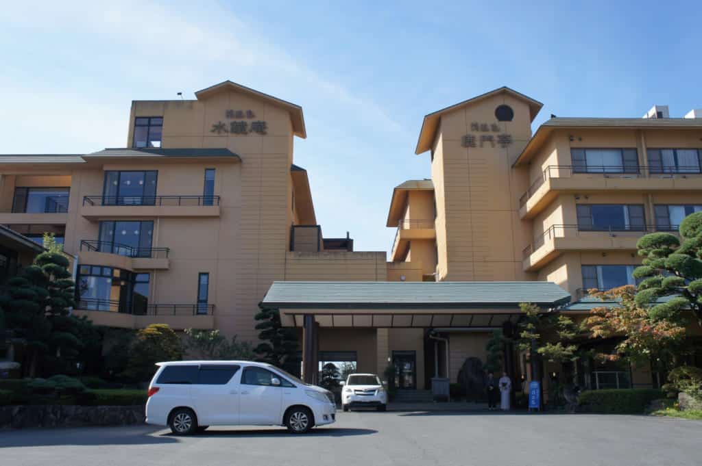 The building of Seiryuso ryokan in Yamaga Onsen