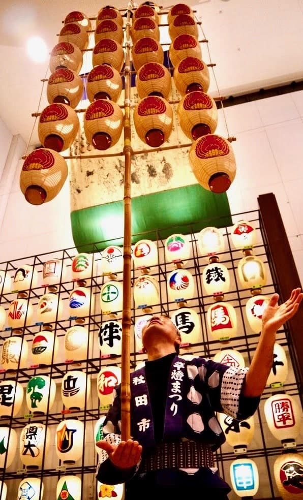 Balancing lanterns in Akita