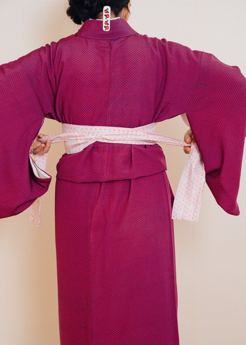 How to Wear a Kimono With StepbyStep Pictures and Video
