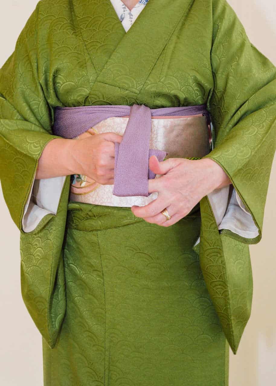 How To Tie a Nagoya Obi With Pictures and Video