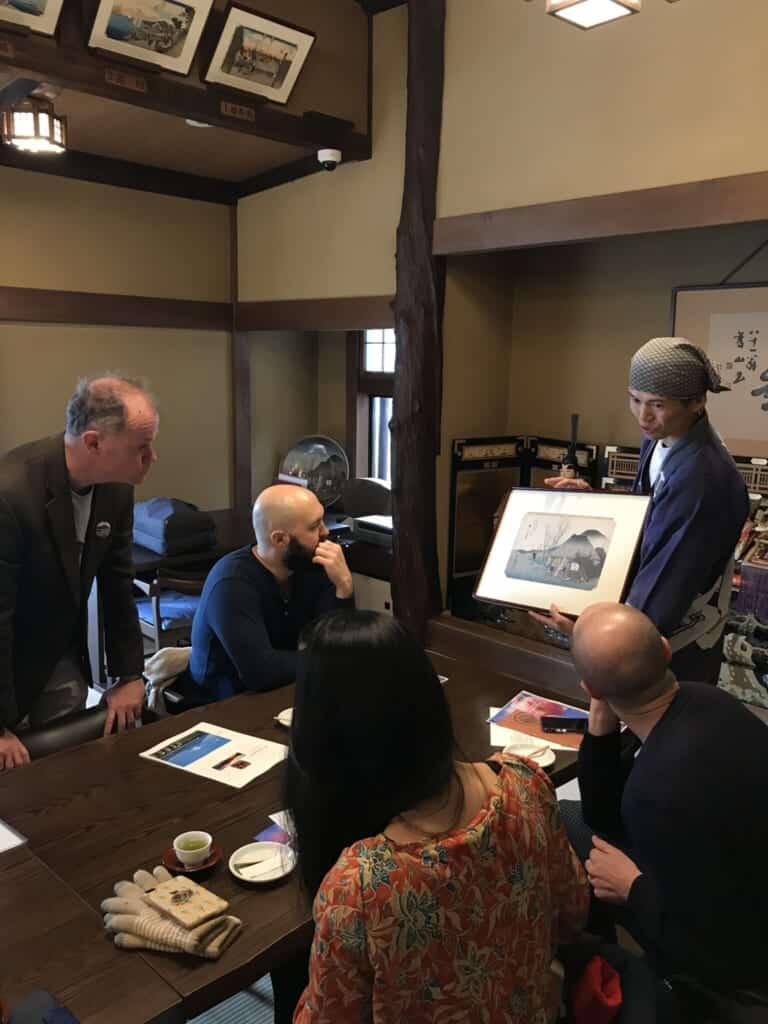 Shibayama with Hiroshige ukiyo-e print