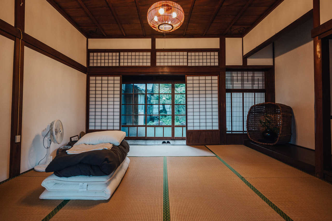 Tatami floored bedroom at Yanoya guesthouse on Ojika Island