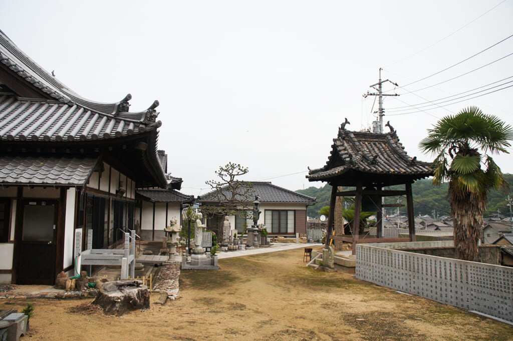 the entrance to a temple complex